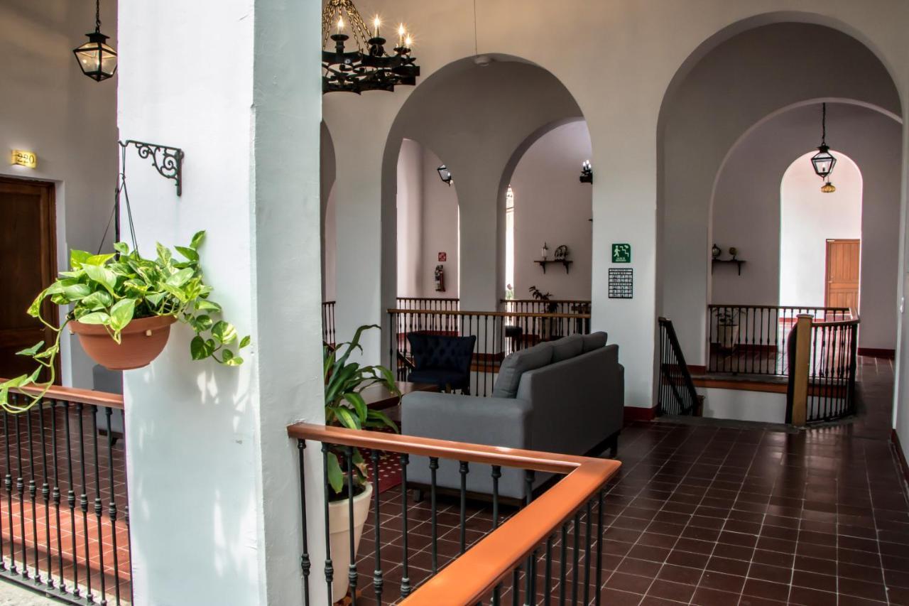 Hotel Real De Castilla Colonial Guadalajara Exterior foto